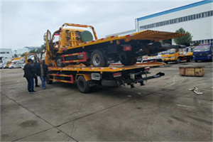 向阳区同城汽车补胎