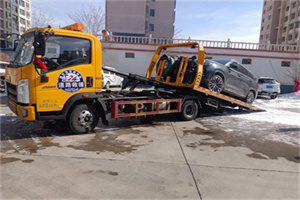向阳区救援拖车费用怎么算